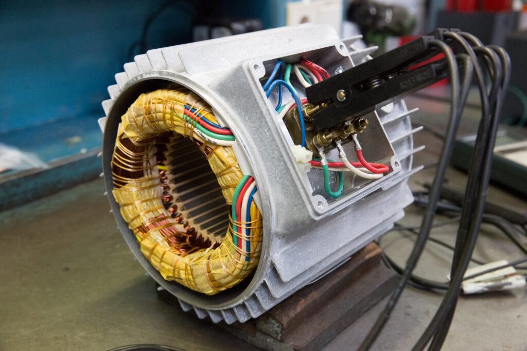 Uitmeten van elektromotoren